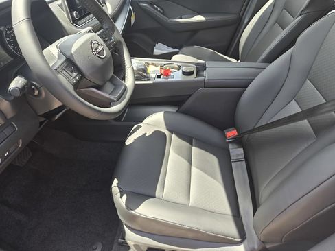 New 2026 Nissan Rogue Dark Armor AWD/4WD image 11