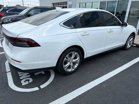 Used 2023 Honda Accord LX image 4