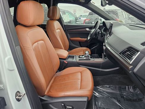 Used 2021 Audi Q5 2.0T Premium w/ Convenience Package image 36