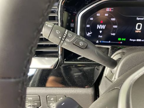 New 2026 GMC Sierra 1500 Elevation w/ Elevation Premium Package AWD/4WD image 11