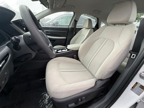 Certified 2023 Hyundai Sonata SEL w/ Cargo Package FWD image 15
