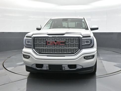 Used 2016 GMC Sierra 1500 Denali w/ Enhanced Driver Alert Package AWD/4WD image 2