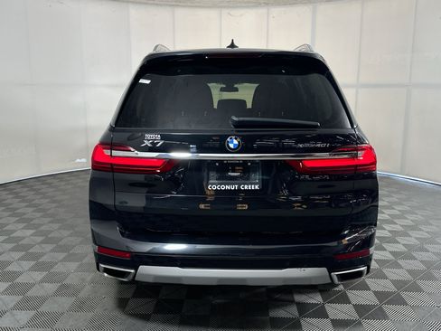 Used 2021 BMW X7 xDrive40i w/ Executive Package AWD/4WD image 4