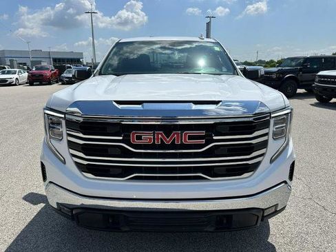 Used 2024 GMC Sierra 1500 SLT image 9