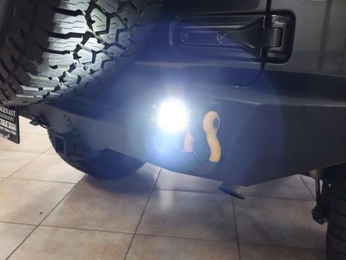 Used 2021 Jeep Wrangler Unlimited Sport AWD/4WD image 9