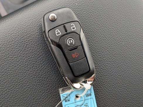 New 2026 Ford F250 XLT w/ FX4 Off-Road Package image 30