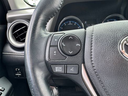 Used 2016 Toyota RAV4 XLE FWD image 42