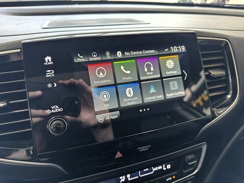 Used 2019 Honda Pilot Touring image 29