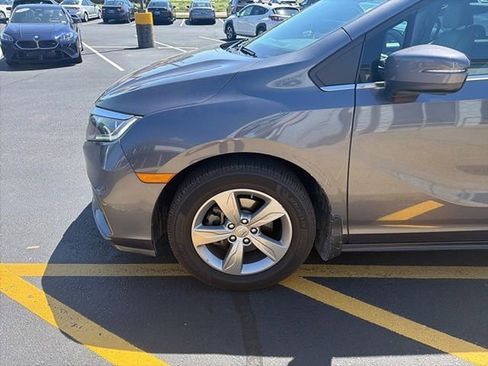 Used 2018 Honda Odyssey EX-L image 11