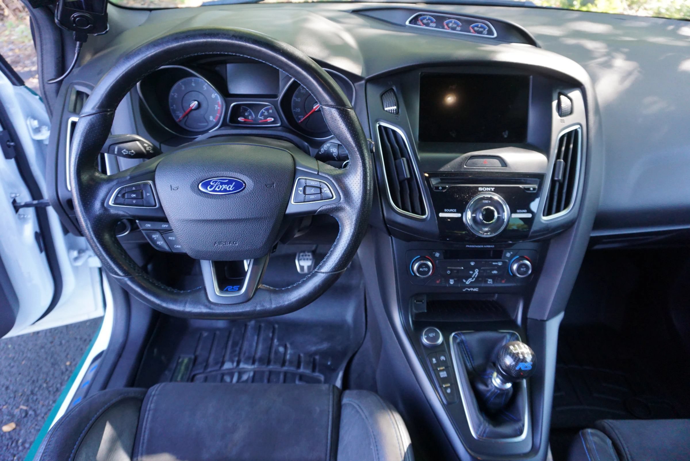 Used 2017 Ford Focus RS AWD/4WD image 20
