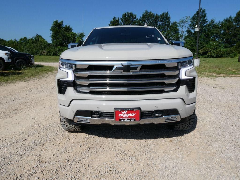 New 2026 Chevrolet Silverado 1500 High Country AWD/4WD image 13