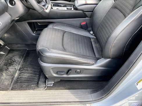 Used 2023 Nissan Pathfinder Rock Creek AWD/4WD image 35