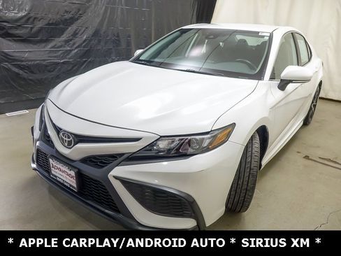 Certified 2024 Toyota Camry SE image 4