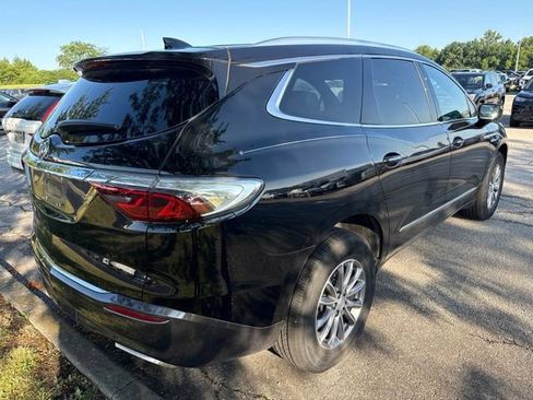 Used 2022 Buick Enclave Essence w/ LPO, Floor Liner Package FWD image 6