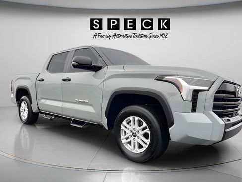 Used 2024 Toyota Tundra SR5 w/ SR5 Convenience Package image 7