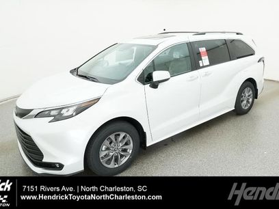 New 2026 Toyota Sienna XLE