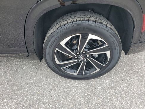 Used 2025 Buick Enclave Sport Touring image 19