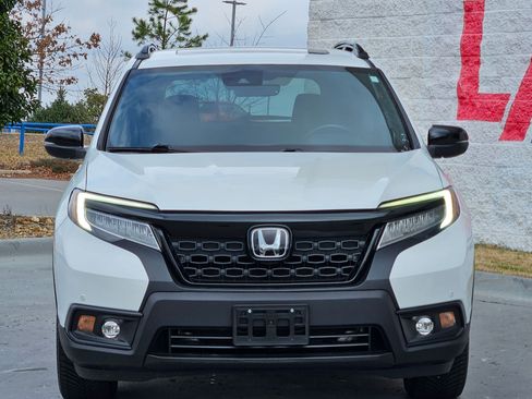 Used 2021 Honda Passport Touring image 2