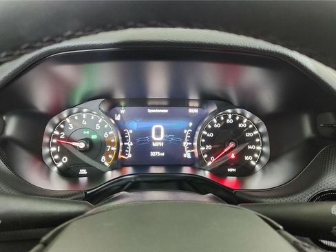 Used 2025 Jeep Compass Latitude w/ Convenience Group image 29