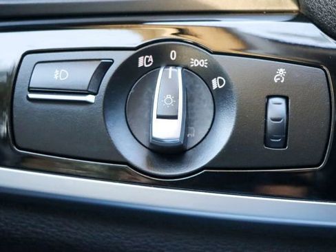 Used 2017 BMW X3 xDrive28i image 30