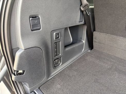 New 2027 Lincoln Navigator Reserve AWD/4WD image 22