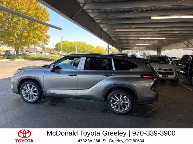 Certified 2026 Toyota Highlander Limited AWD/4WD image 7