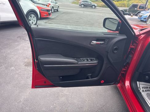 Used 2012 Dodge Charger SXT Plus RWD image 15