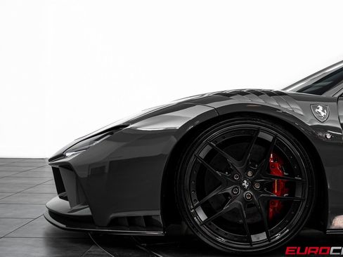 Used 2020 Ferrari F8 Tributo image 16