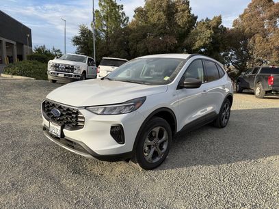 Used 2025 Ford Escape ST-Line w/ Tech Pack #1