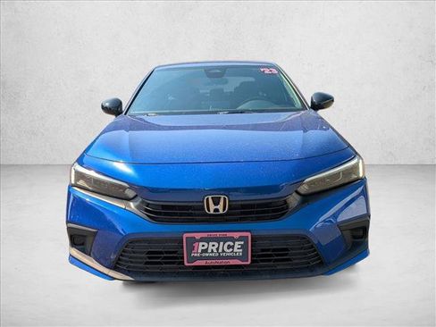 Used 2023 Honda Civic Sport image 2
