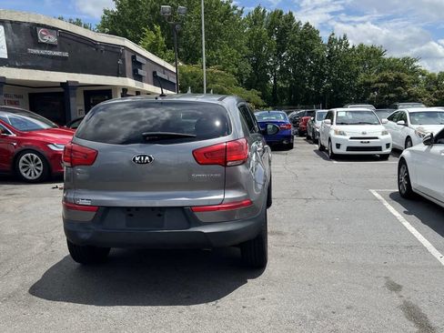 Used 2015 Kia Sportage LX image 9