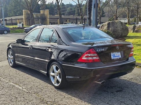 Used 2006 Mercedes-Benz C 230 Sedan image 7