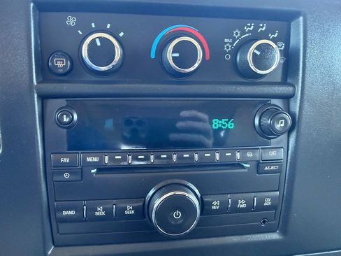 Used 2016 GMC Savana 3500 LT w/ LT Preferred Equipment Group RWD image 32