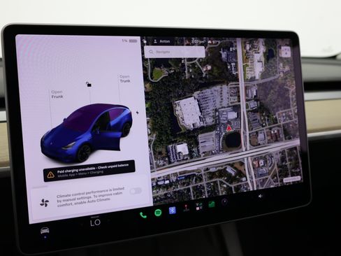 Used 2021 Tesla Model Y 2WD image 16