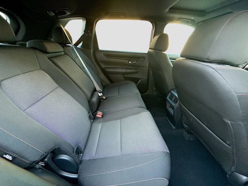 Used 2025 Honda CR-V Sport image 26