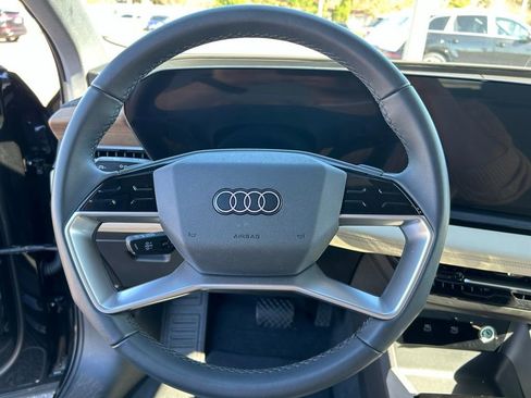 Used 2025 Audi Q6 e-tron Premium w/ Convenience Package RWD image 22