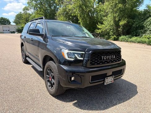 Used 2022 Toyota Sequoia TRD Pro AWD/4WD image 9