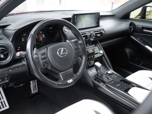 Used 2023 Lexus IS 350 F Sport image 10