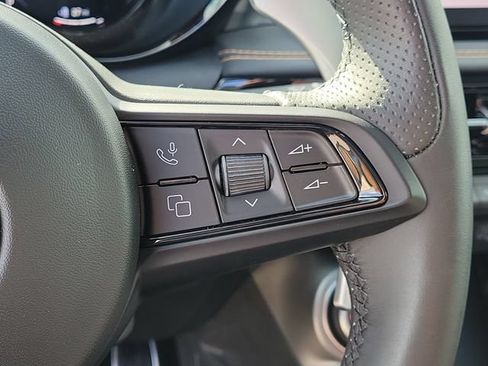 New 2024 Alfa Romeo Tonale Ti AWD/4WD image 30