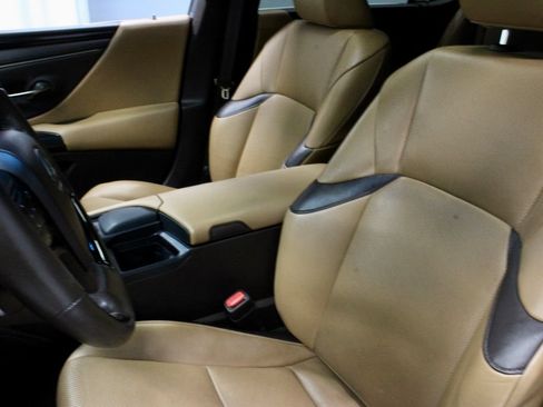 Used 2020 Lexus ES 350 w/ Premium Package FWD image 20