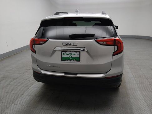 Used 2018 GMC Terrain SLE w/ Driver Convenience Package image 7