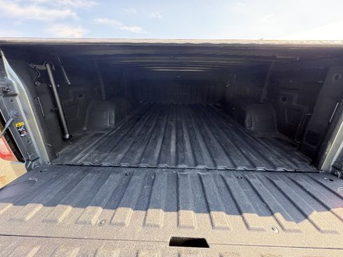 Used 2021 GMC Sierra 1500 Elevation AWD/4WD image 15