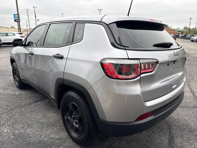 Used 2018 Jeep Compass Sport FWD image 5