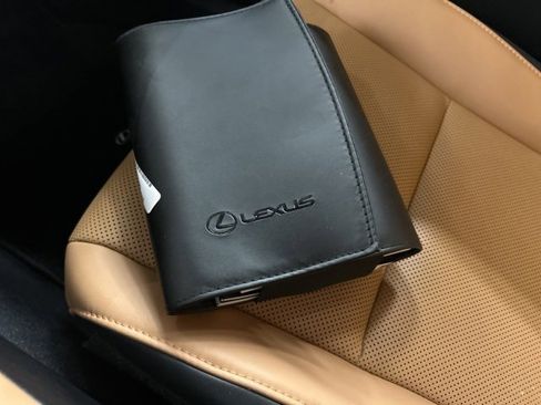 Used 2022 Lexus ES 350 w/ Premium Package image 32