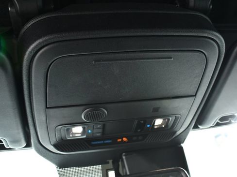 Used 2023 Ford Bronco Outer Banks AWD/4WD image 34