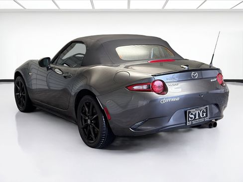 Used 2019 MAZDA MX-5 Miata Club image 6