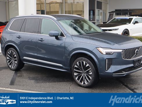 Used 2025 Volvo XC90 B5 Plus image 1