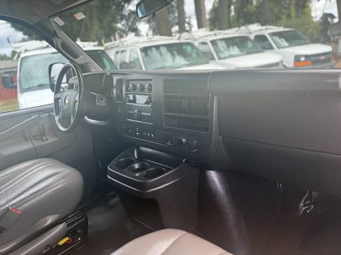 Used 2023 Chevrolet Express 3500 LS RWD image 25