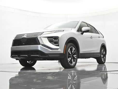 Used 2024 Mitsubishi Eclipse Cross SEL AWD/4WD image 37