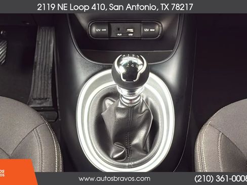 Used 2018 Kia Soul FWD image 19